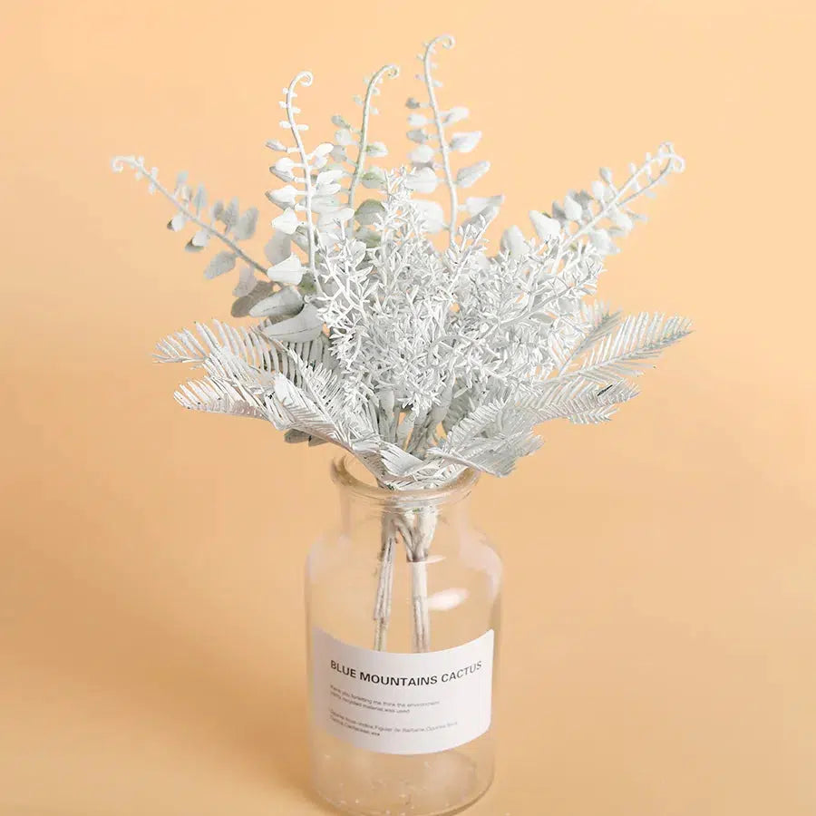 6pcs Artificial White Flowers Small Bouquet Ferns  