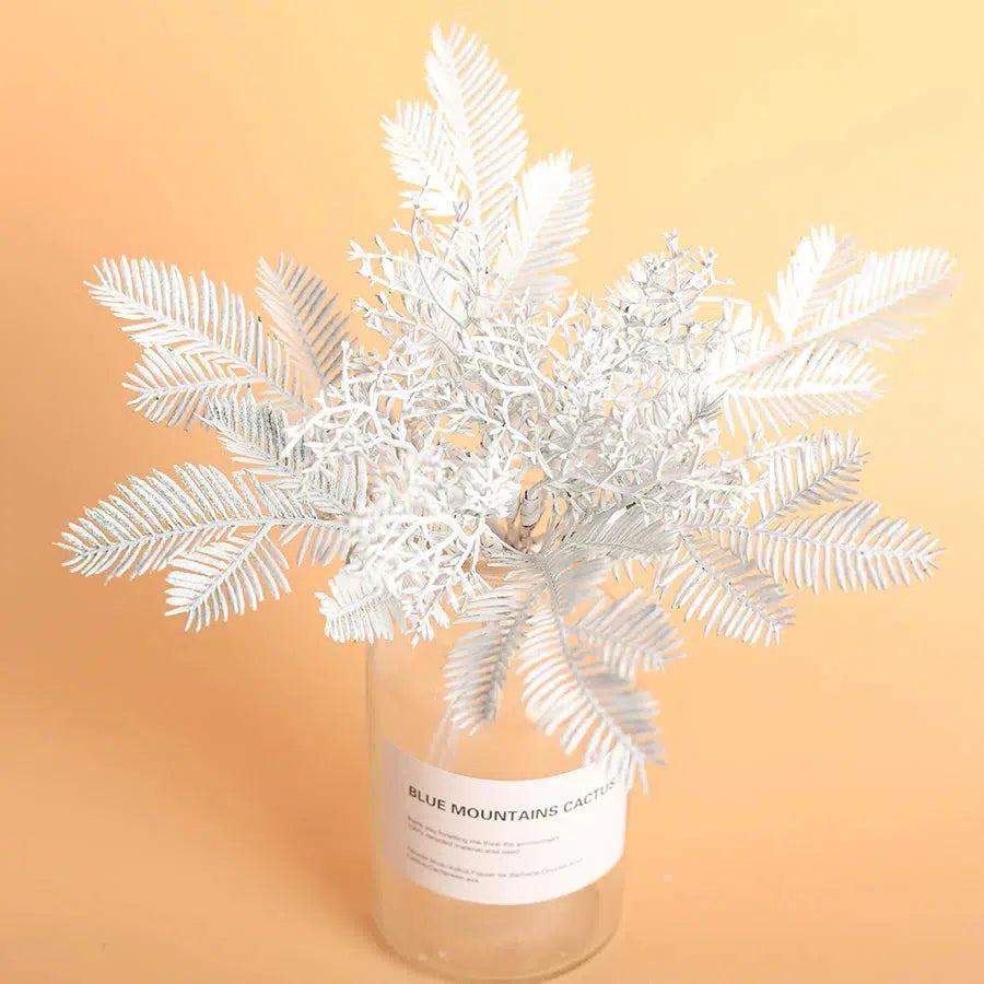 6pcs Artificial White Flowers Small Bouquet Ferns  