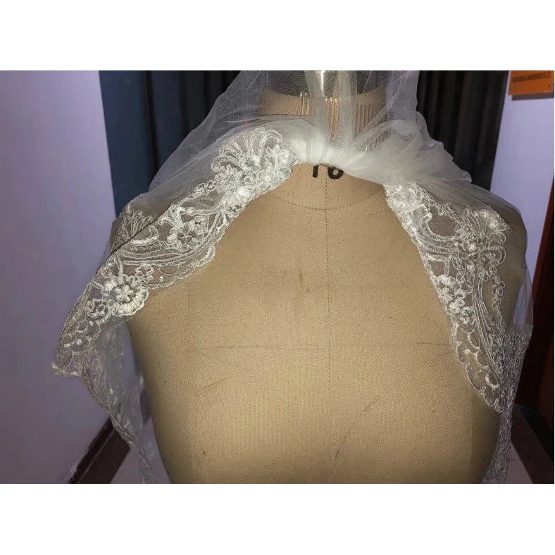 Classic Lace One-layer Wedding Veil Elegant  