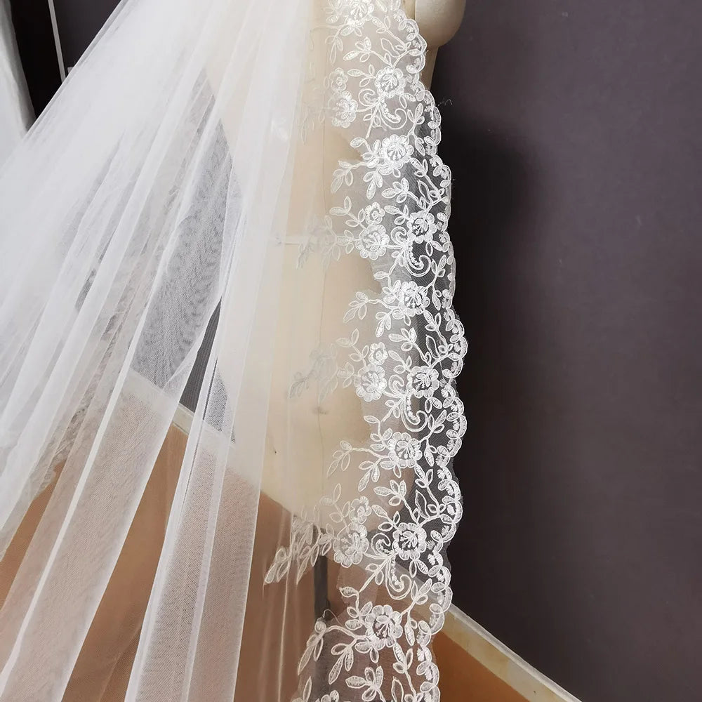 One Layer 3.5 Meters Long Lace Bridal Veil with Comb  