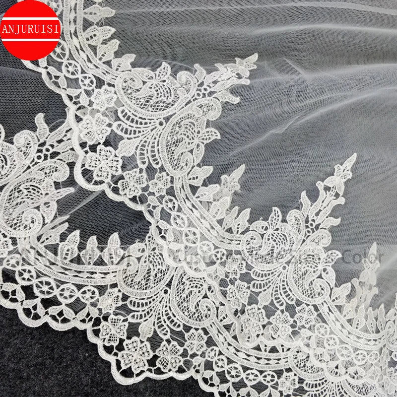 Two Layer Short Tulle Bride Veil Lace Edge  